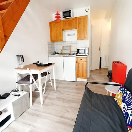 Διαμέρισμα Charmant App. Mezzanine Calme Au Centre De *